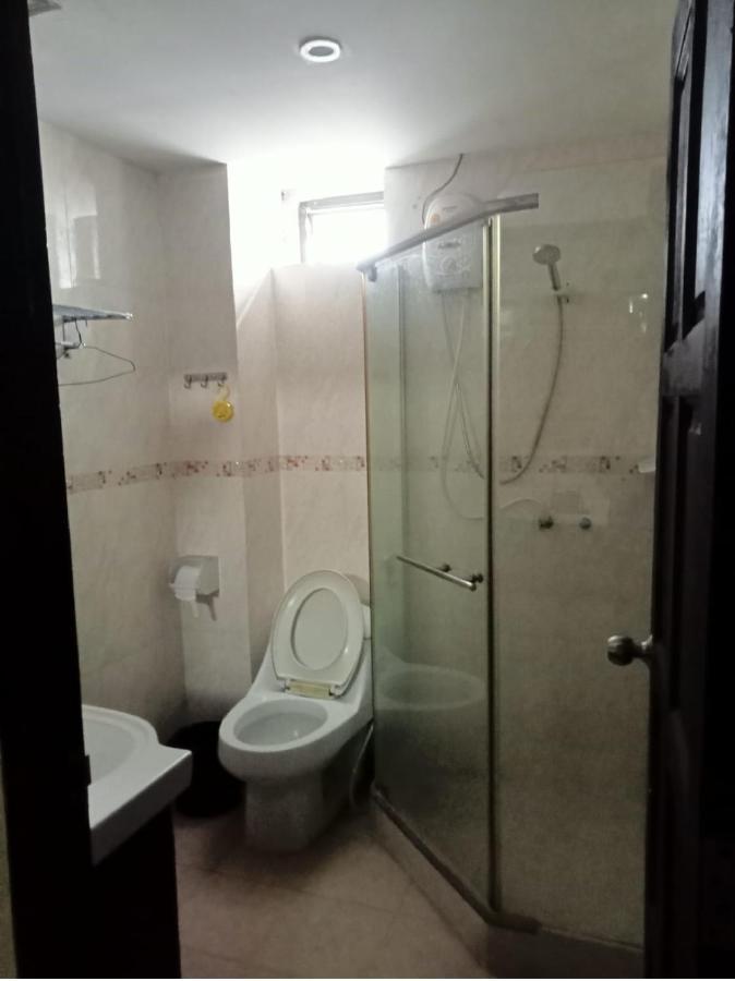 Lucky Inn Suites Pattaya Ngoại thất bức ảnh